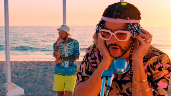 Bad Bunny & Jhay Cortez - DÁKITI - ranking option ranked #22