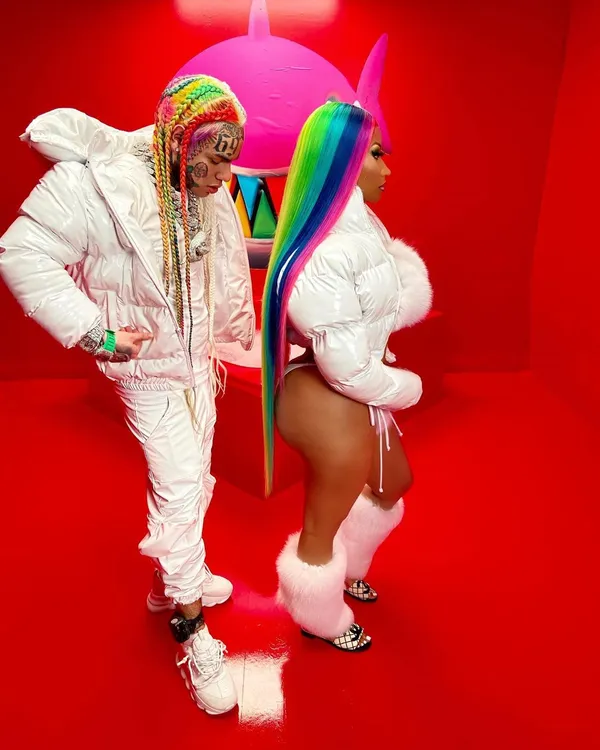 Nicki Minaj & 6ix9ine - TROLLZ - ranking option ranked #9