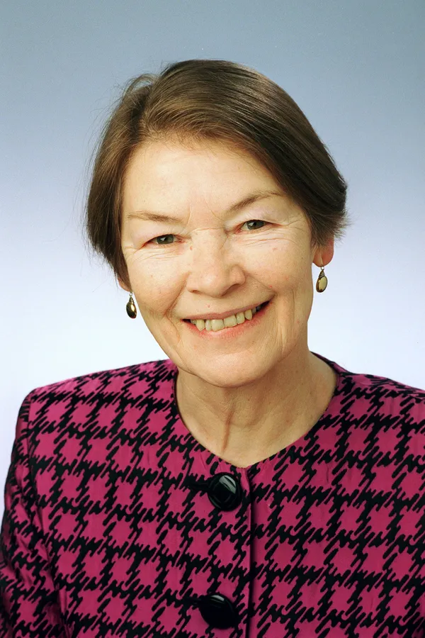 Glenda Jackson - ranking option ranked #11