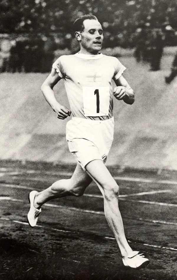 Paavo Nurmi - ranking option ranked #9